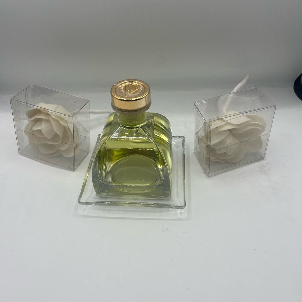 Agraria Lemon Verbena 2 Flower Reeds AirEssence Set no box. Over 3.4 0z